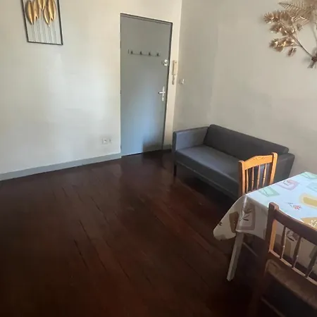 Entier Hyper Centre *